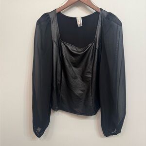 Black Fitted Sheer Sleeve Blouse